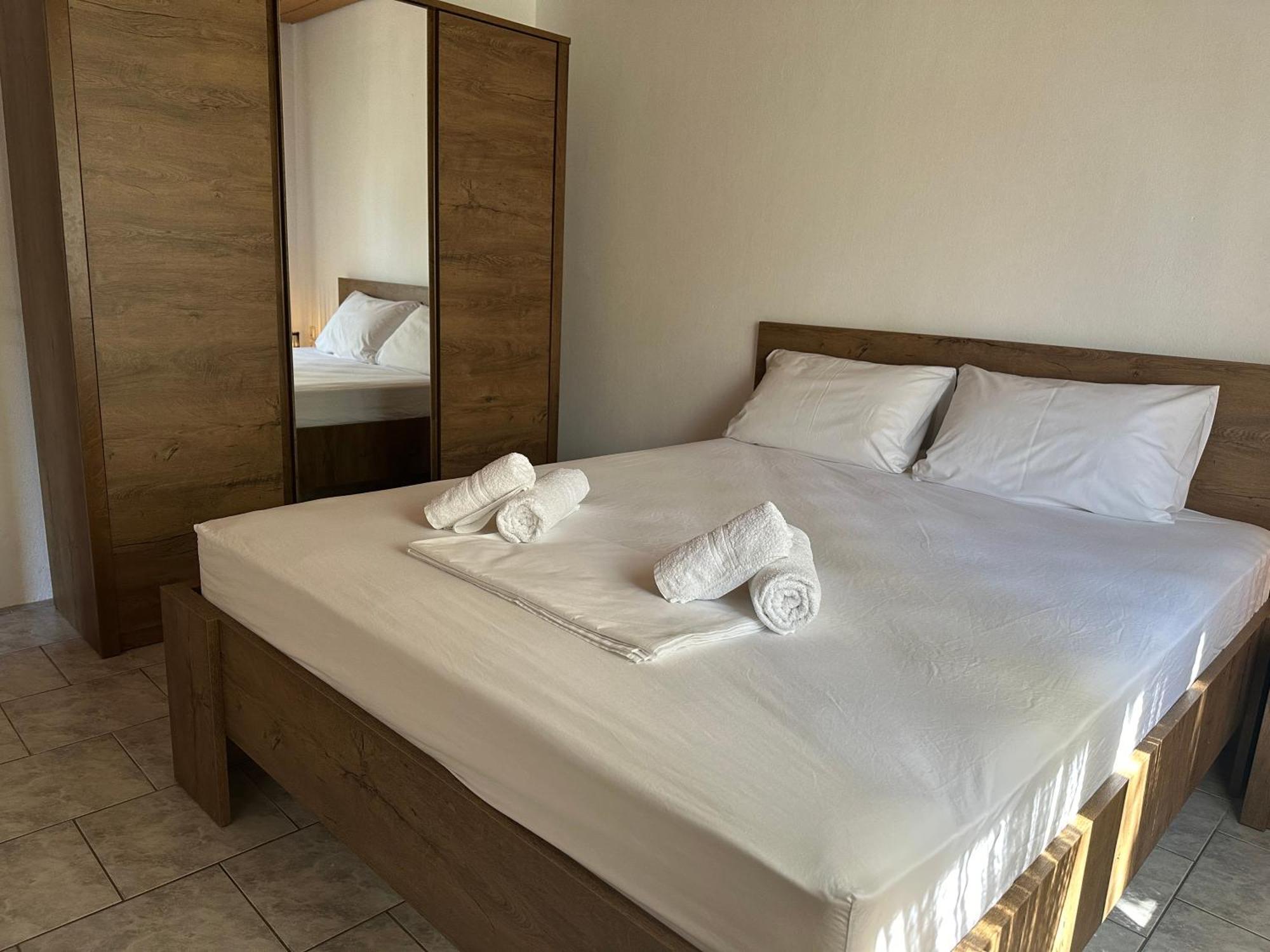 Moustaki Apartment เกราโมตี ภายนอก รูปภาพ